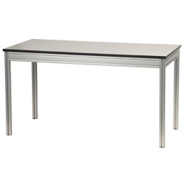 Tables 4 pieds