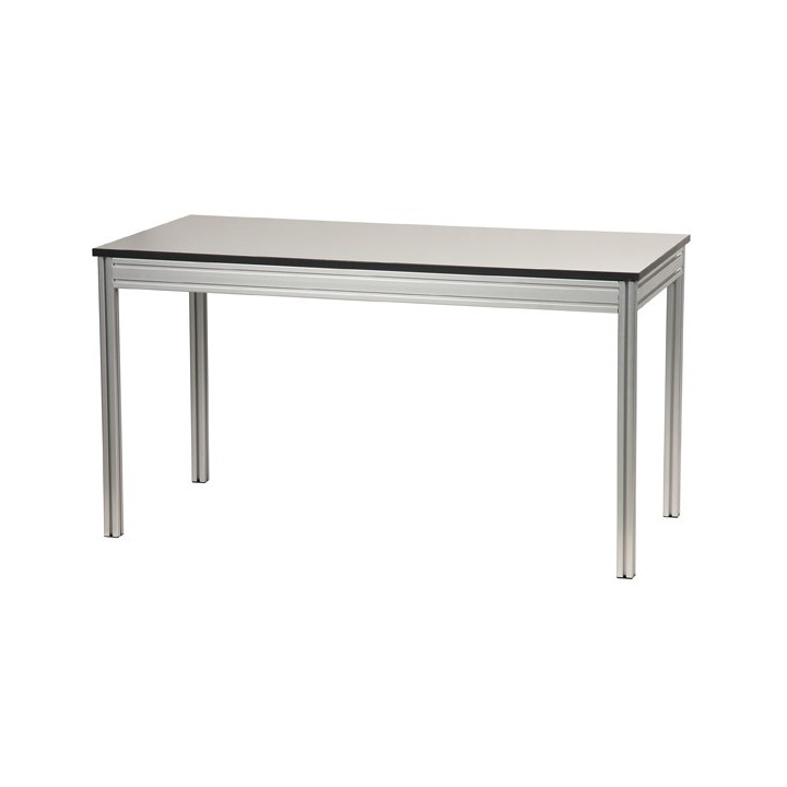Tables 4 pieds